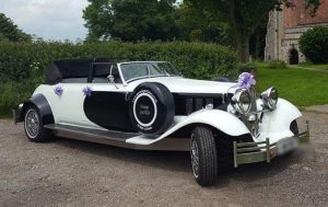 Top 5 Reasons to Choose Beauford Classic Car for Your Wedding